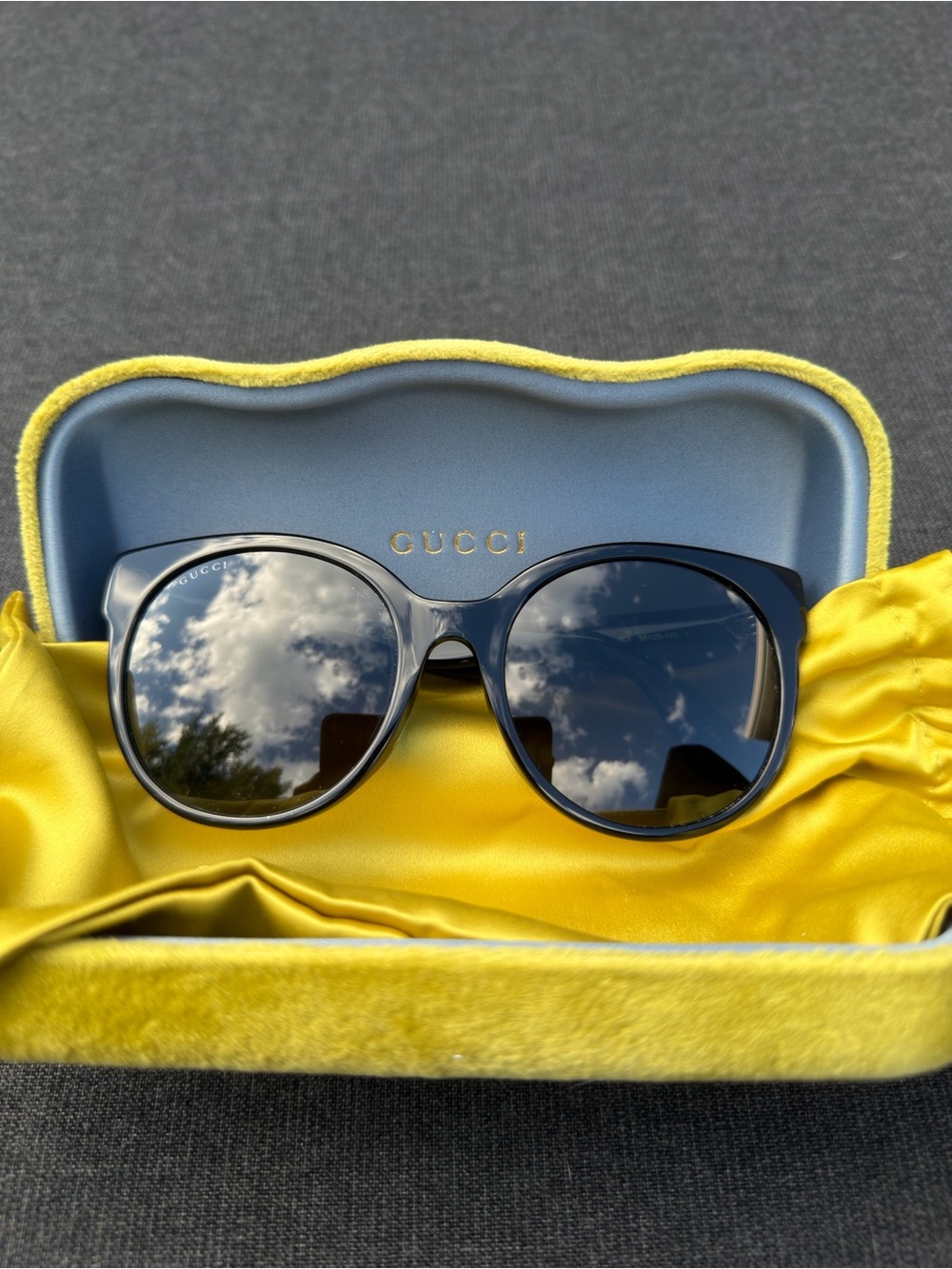 😲New Authentic Gucci Black Glossy Round Sunglasses⭐️GG0035S(AN)  Updated Series